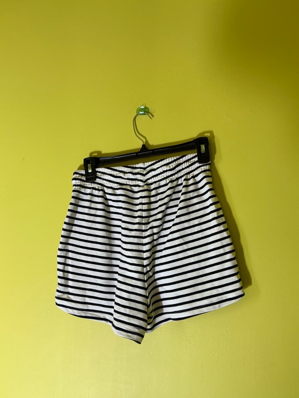 Striped Drawstring Women’s Shorts - Picture 4 of 5